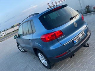 Volkswagen Tiguan foto 6