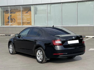 Skoda Octavia foto 4