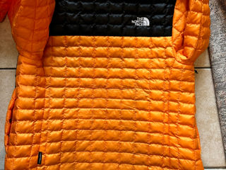 The North face thermoBall jacket  new foto 2