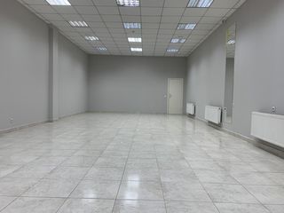 Dacia 27- chirie oficiu, sala comerciala - 73 m2