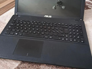 Laptop Asus x553m