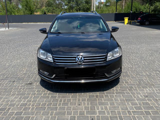 Volkswagen Passat foto 2