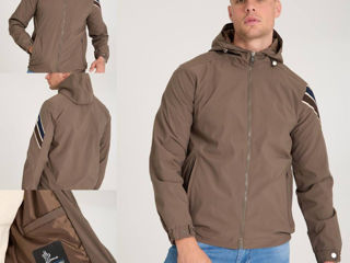 Vesta moncler foto 1
