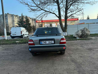 Nissan Sunny foto 7