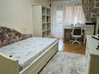 Apartament cu 4 camere, 115 m², Ciocana, Chișinău foto 7