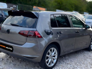 Volkswagen Golf foto 5