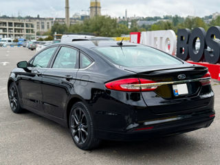 Ford Fusion foto 7