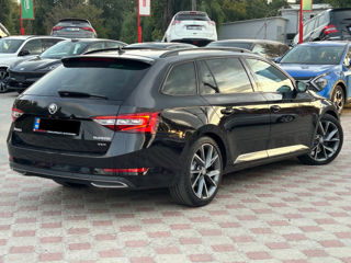 Skoda Superb foto 3