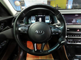 KIA K7 foto 10