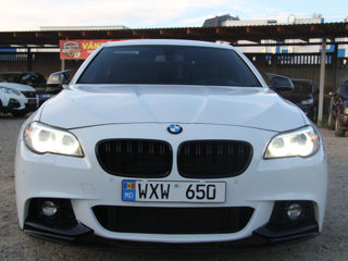 BMW 5 Series foto 2