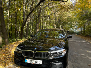 BMW 5 Series foto 4