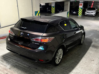 Lexus CT Series foto 2