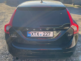 Volvo V60 foto 5