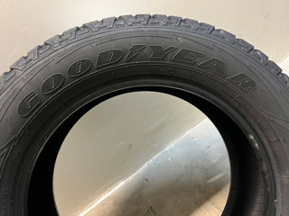 255/60 R20 Good Year foto 3