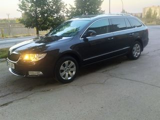 Skoda Superb foto 6