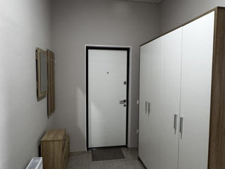 Ap. 3 cam., 78 м², 2/2 et.