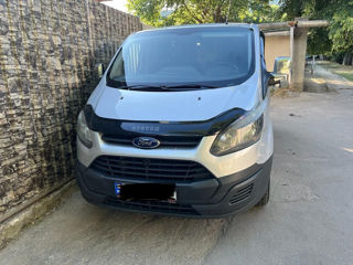 Ford Trinzit Custom