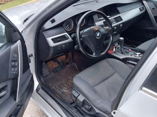 BMW 5 Series foto 7