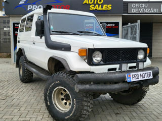 Toyota Land Cruiser foto 2