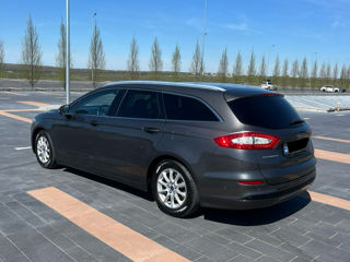 Ford Mondeo foto 4