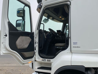 Renault Premium foto 7