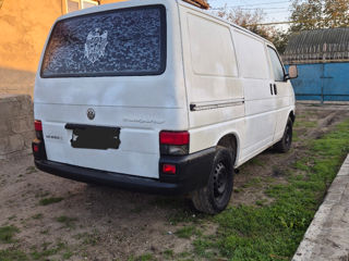 Piese  Запчасти  Volkswagen T4 1.9D foto 2