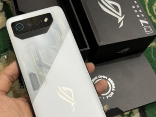 Asus ROG Phone 7 (12GB RAM) for Sale – Urgent