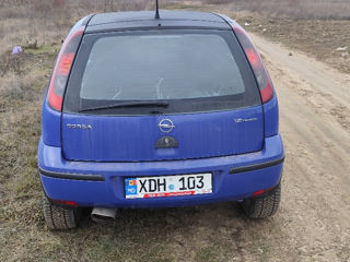 Opel Corsa foto 3