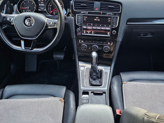 Volkswagen Golf foto 4