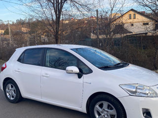 Toyota Auris foto 2