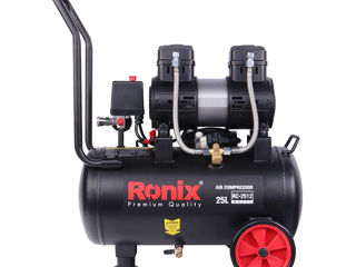 Компрессор безмасленый .25L 100l/min 8bar 1.38kW RONIX RC-2512 foto 4