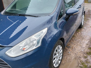 Ford B-Max foto 2