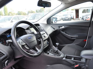 Ford Focus foto 10