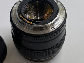 Canon 85 mm 1.8 USM foto 1