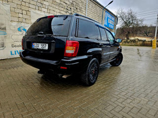 Jeep Grand Cherokee foto 4