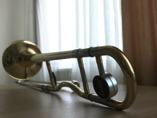 Vând trombon foto 2
