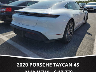 Porsche Taycan foto 5