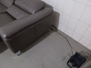 Sofa de piele , se extinde electric... foto 2