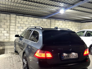 BMW 5 Series foto 3