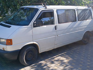 Volkswagen Transporter foto 1