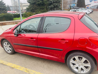 Peugeot 207 foto 3