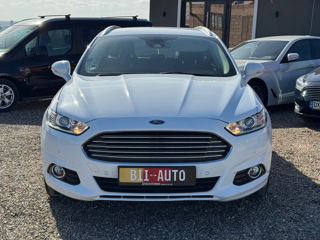 Ford Mondeo foto 2