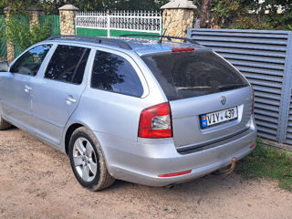 Skoda Octavia foto 2