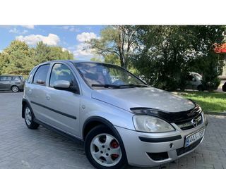 Opel Corsa foto 1