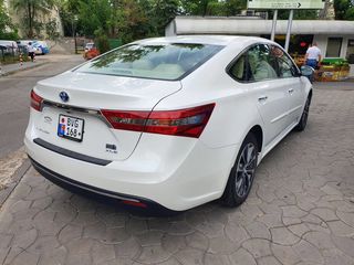 Toyota Avalon foto 2