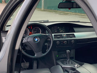 BMW 5 Series foto 10