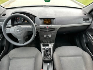 Opel Astra foto 7