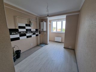 Spre vânzare apartament cu 1 cameră! Nivelul 5, bloc nou cu reparație foto 4