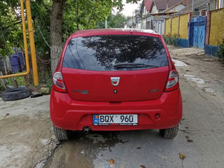 Dacia Sandero foto 3