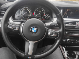 BMW 5 Series foto 6